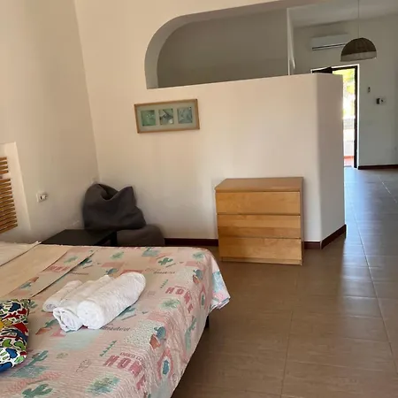 La Casina Di Shabbi Apartment Vulcano (Isola)