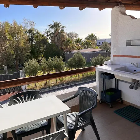 La Casina Di Shabbi Vulcano (Isola)