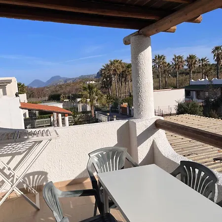 La Casina Di Shabbi * Vulcano (Isola)