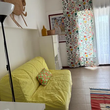 La Casina Di Shabbi Vulcano (Isola)