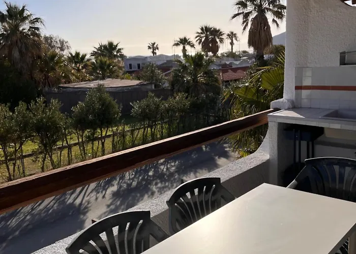 La Casina Di Shabbi * Vulcano (Isola)