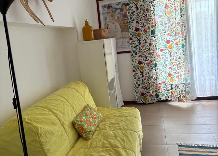 La Casina Di Shabbi Vulcano (Isola)